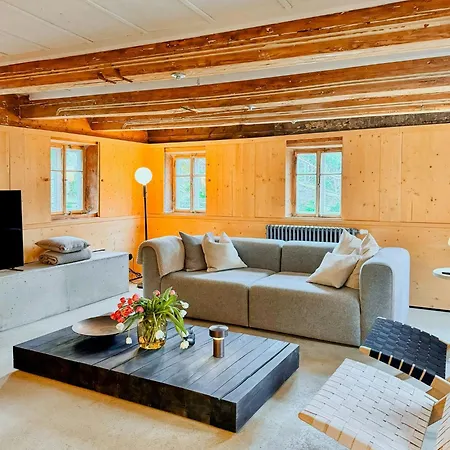 Historic Timber House In Zittau Mountains Prázdninový dům *