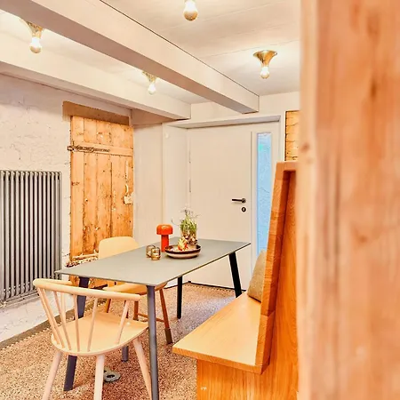 Historic Timber House In Zittau Mountains Semesterbostad