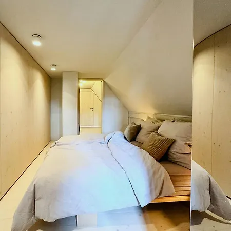 Historic Timber House In Zittau Mountains Prázdninový dům Großschönau